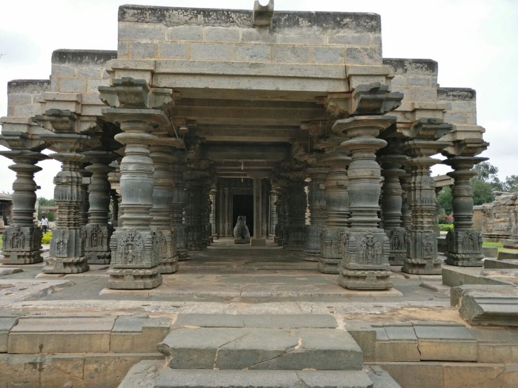 Itagi Mahadeva temple under Archealogical survey of India. Hampi nearby sightseeing places, in our Hami trip from Bangalore