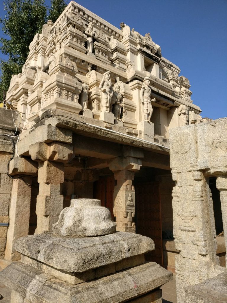 One day trip From Bangalore _ Lepakshi temple images