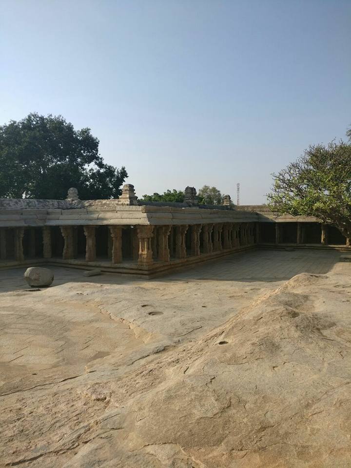 One day trip From Bangalore _ Lepakshi temple photos