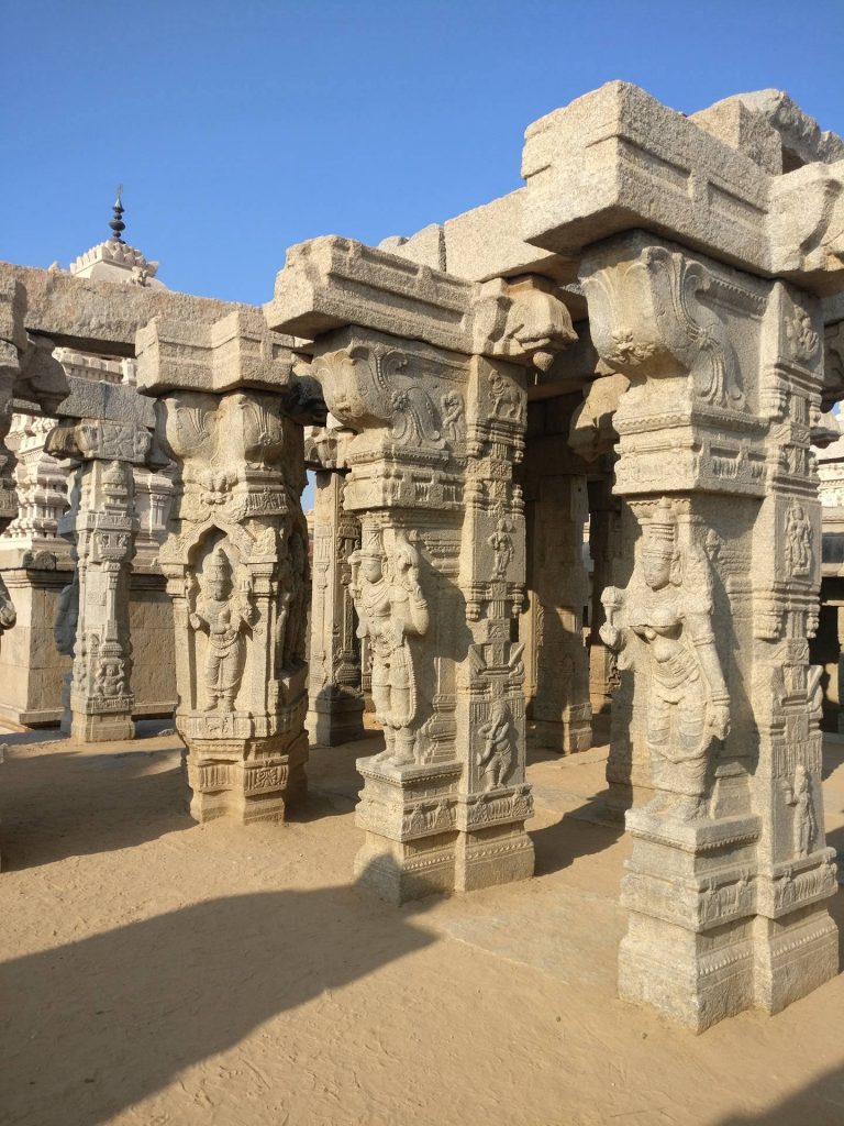 One day trip From Bangalore _ Lepakshi temple images