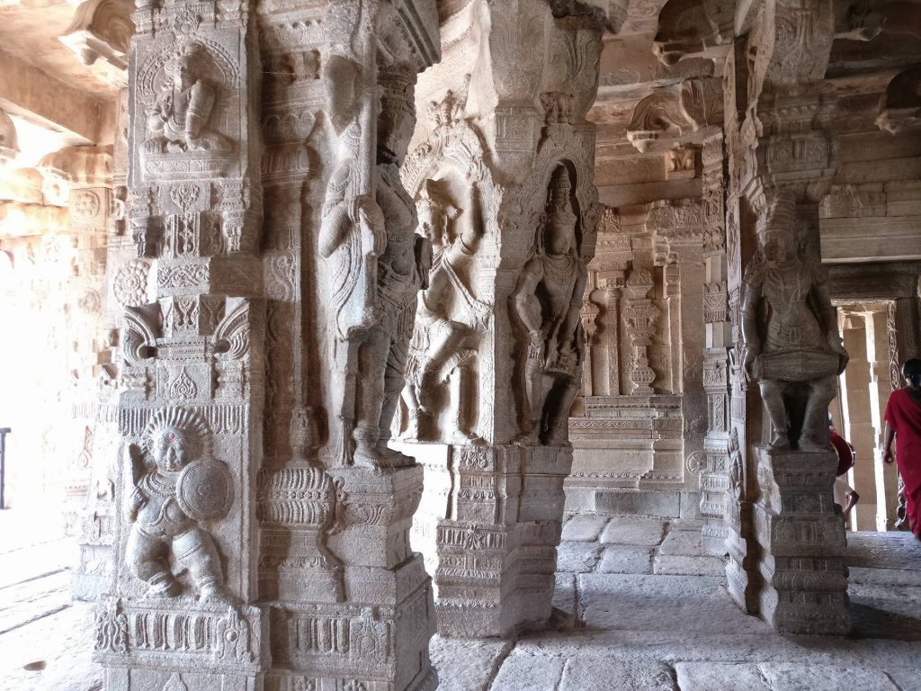 One day trip From Bangalore _ Lepakshi temple images